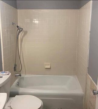 Before and After Bathroom Remodel in Blanco, TX (1)